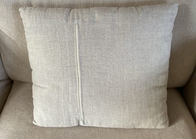 Eco print pillow in pure Silk and linnen backside nr 9701, Price 65 Euros